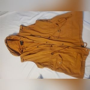 Boutique vest